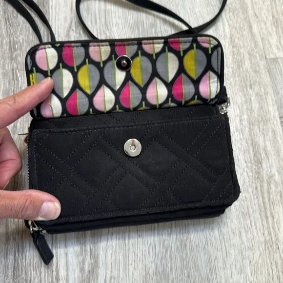 Vera Bradley Black Quilted Crossbody Bag - Picture 3 of 6